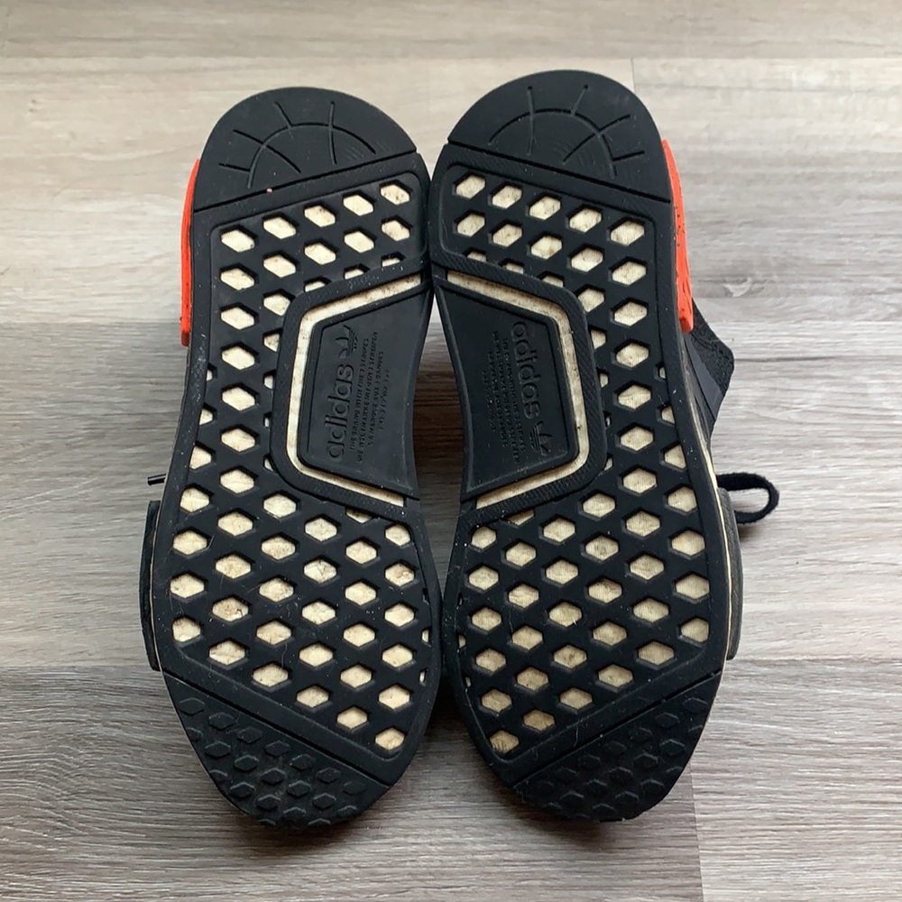 ADIDAS NMD R1 - Picture 5 of 5